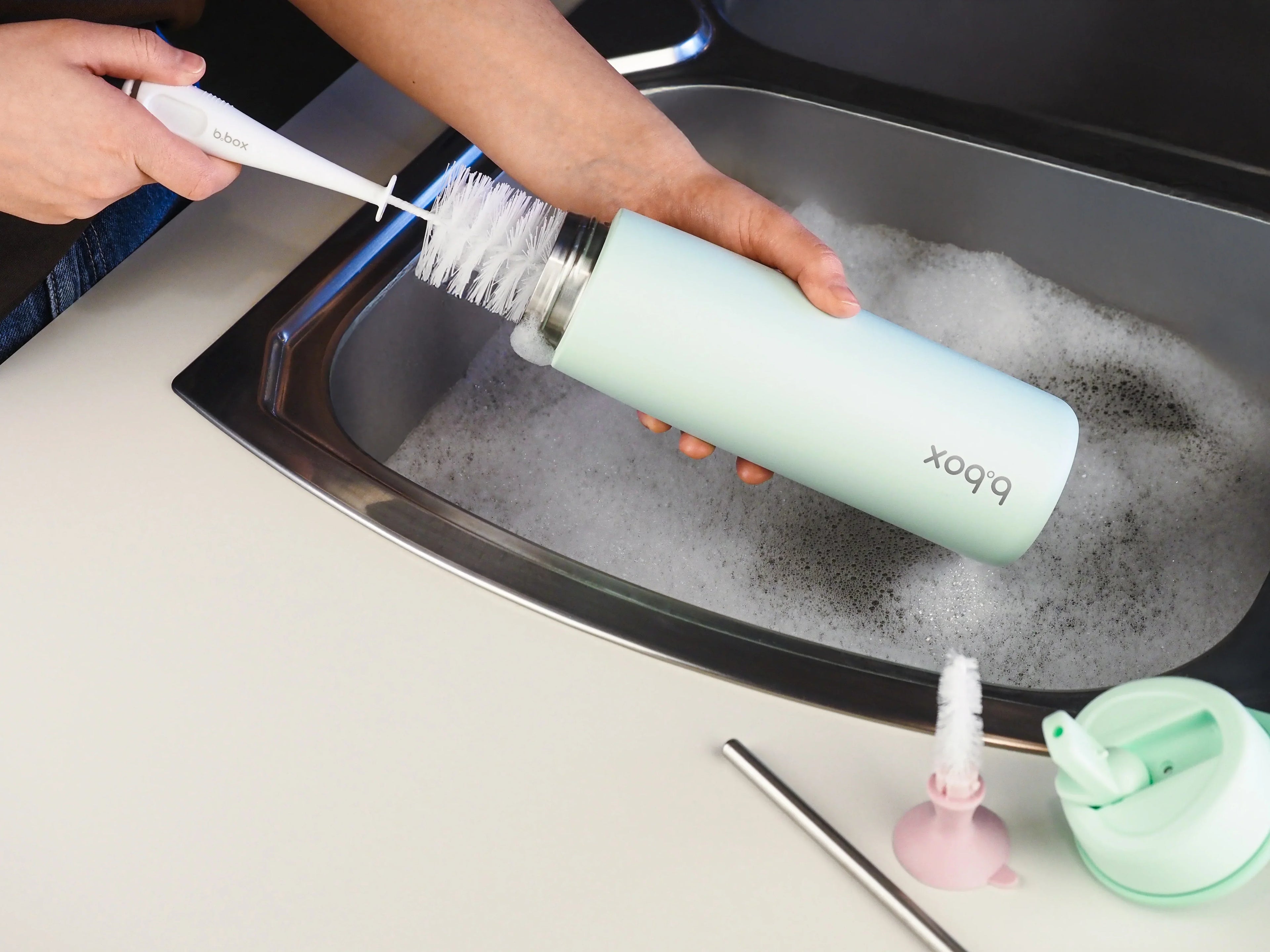 Don't fear the mould trap: How to clean your b.box products properly