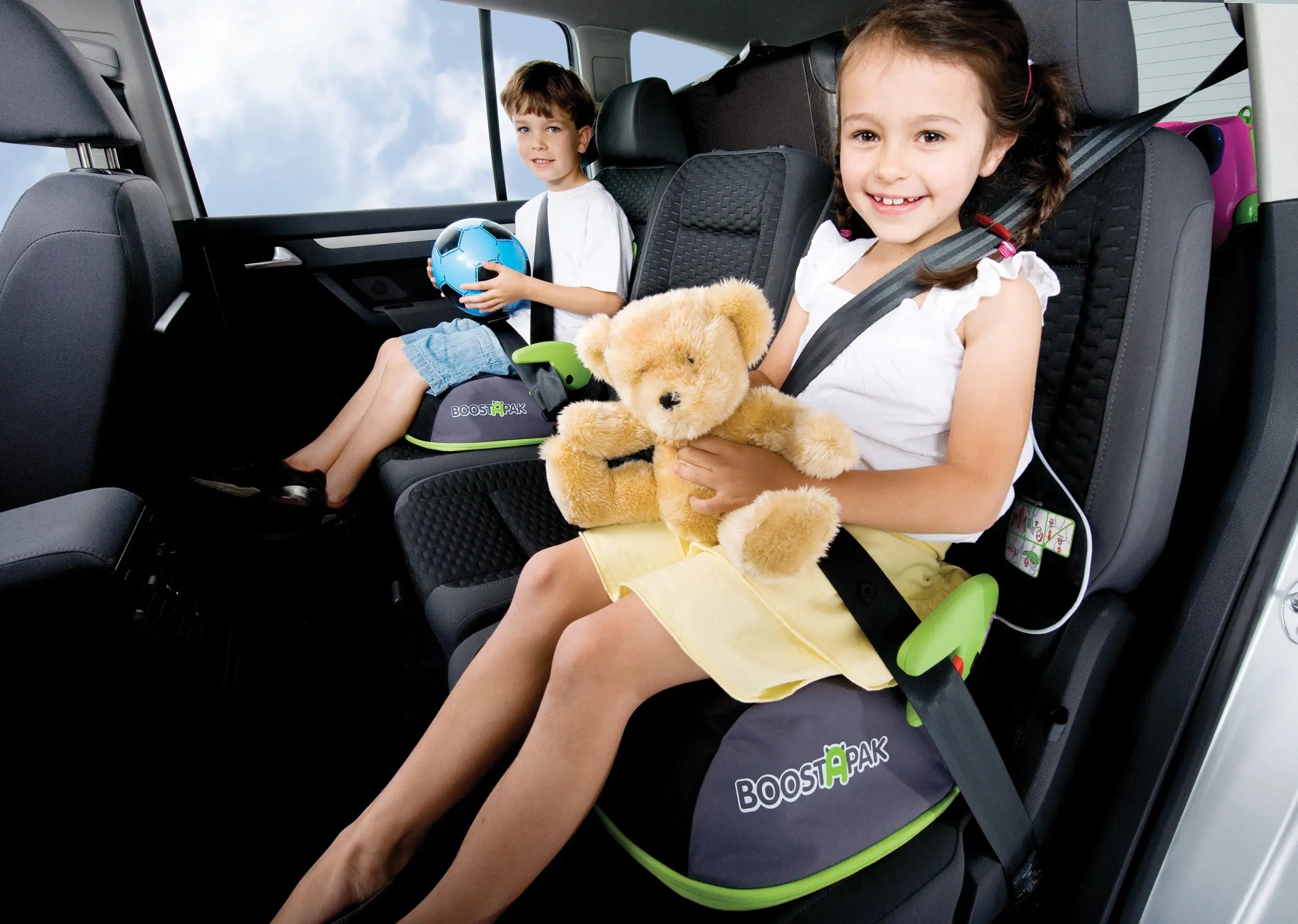 Trunki BoostApak: The Ultimate Travel Solution for Families on the Go