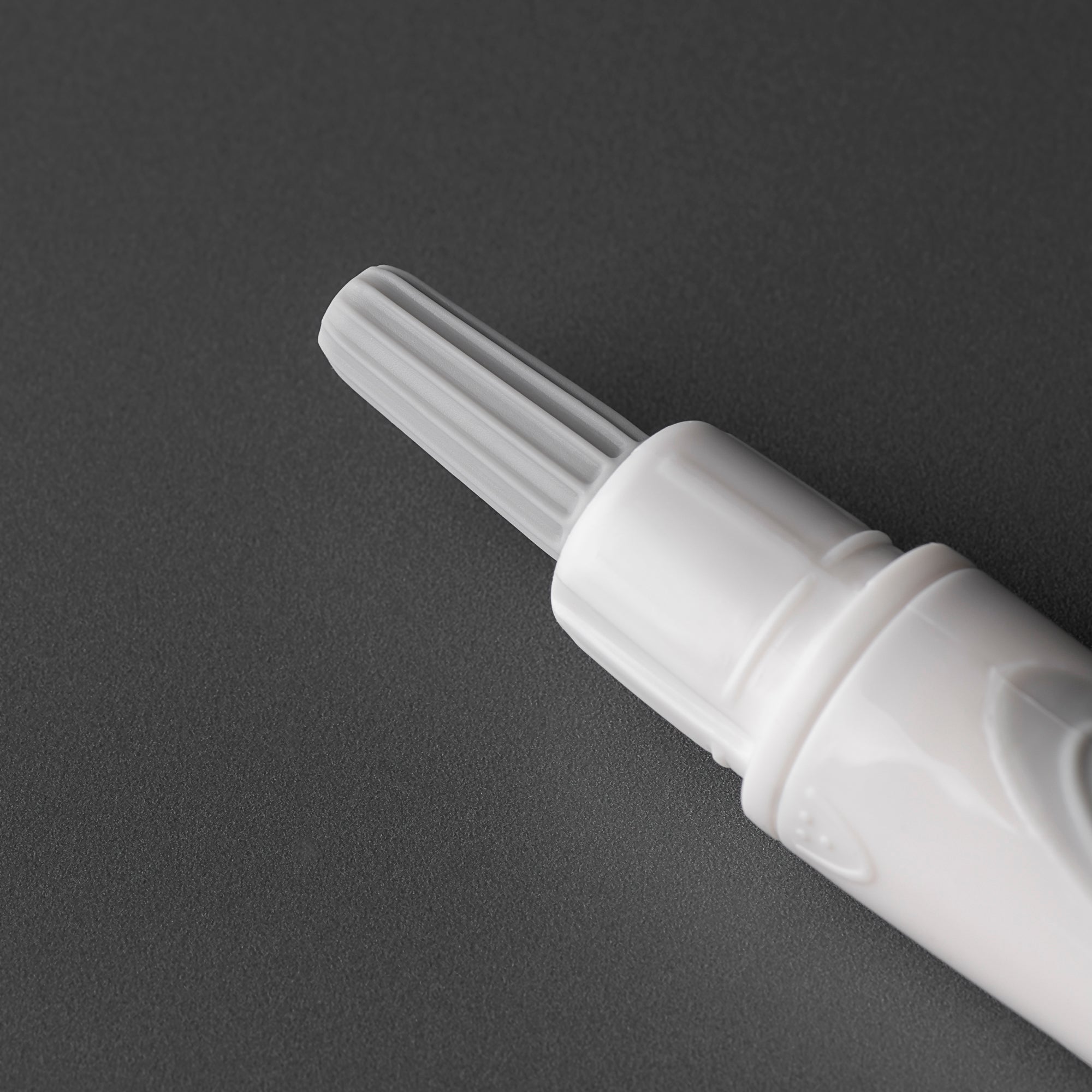 Tommee Tippee 2-in-1 Bottle & Teat Brush