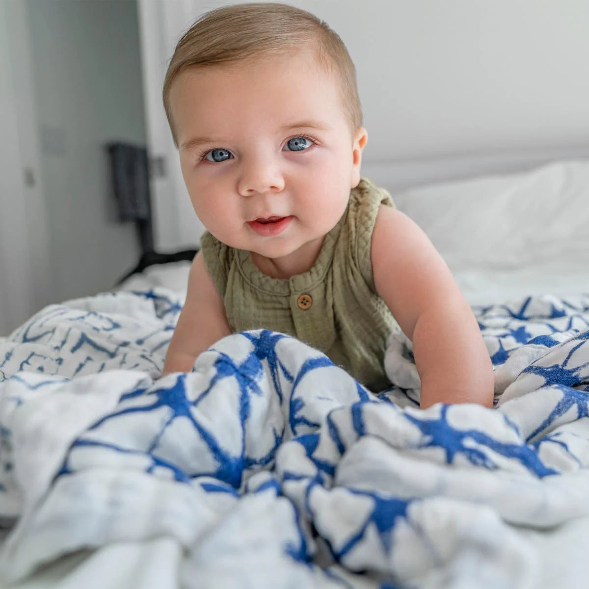 Aden + Anais Silky Soft Blanket - Indigo Shibori