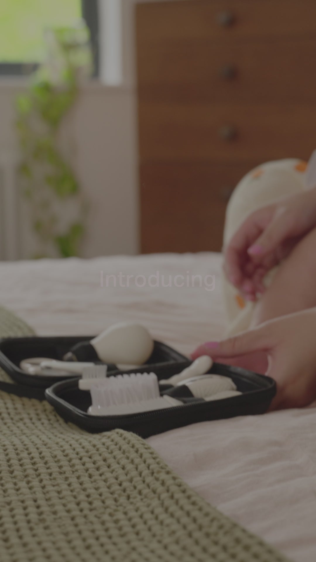 Tommee Tippee Healthcare & Grooming Kit